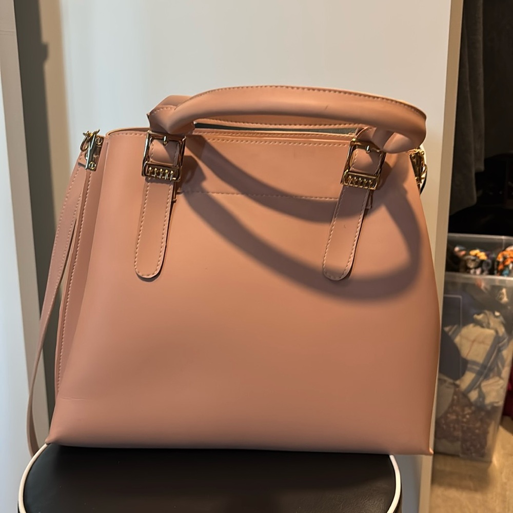 Elegant blush Pink Handbag - with body strap